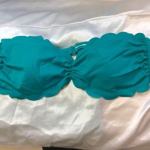 Victoria secret scalloped bikini top